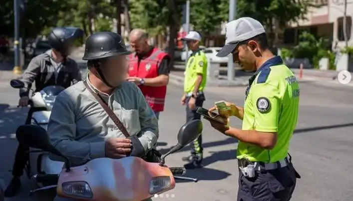 Isparta'da Artan Trafik Kazalarına Karşı Yoğun Denetim Uygulaması