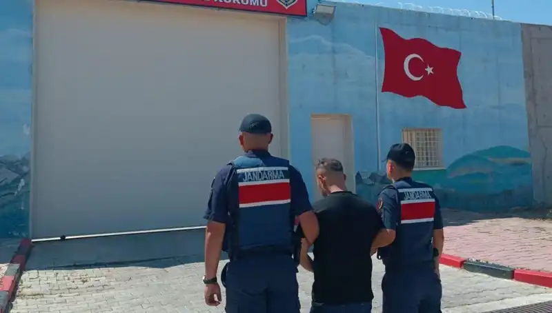 Afyon'da Farklı Suçlardan Aranan 9 Şüpheli Yakalandı, Olayın Ayrıntıları Şok Etti!