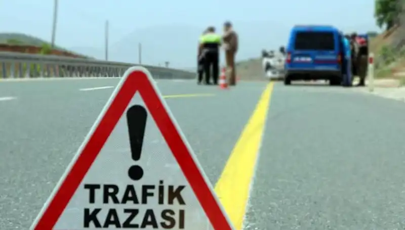 Bitlis'te İki Feci Kaza: 19 Kişi Yaralandı, Hayatını Kaybedenler Var mı?
