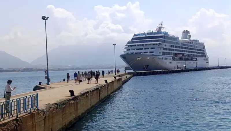 ABD'li Turistlerin Alanya'da Unutulmaz Kruvaziyer Deneyimi