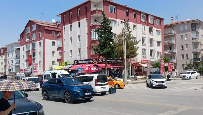 Taksi ile Otomobil Çarpıştı: Kaza Anı ve Sonrasındaki Gelişmeler